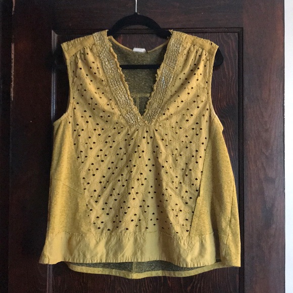 Anthropologie Tops - Anthropologie mustard and silver flared tank